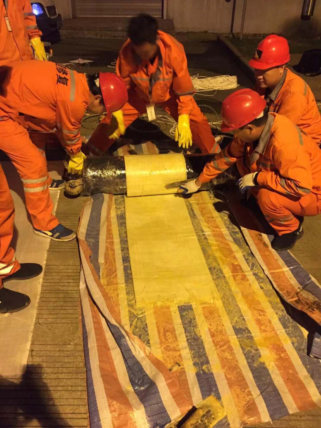 洛扎CIPP局部树脂固化法